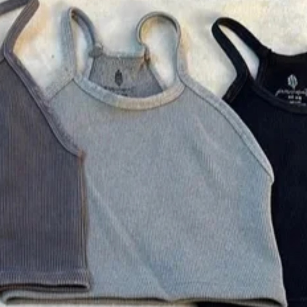 Navy, berry pink, medium orange, light gray